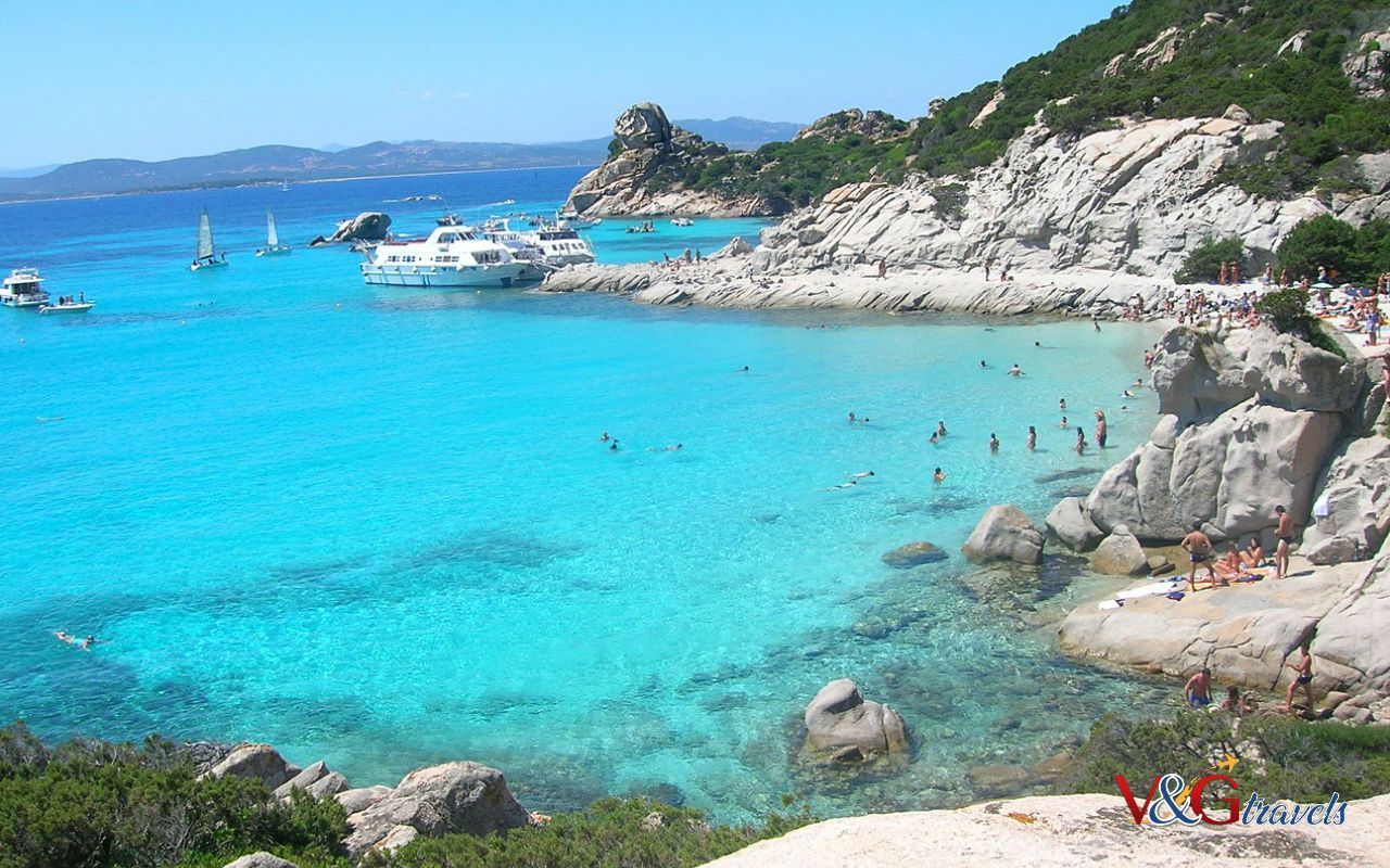 Sardegna da sogno: il viaggio tra mare cristallino, tradizioni e paesaggi che ti fanno sentire lontano da tutto